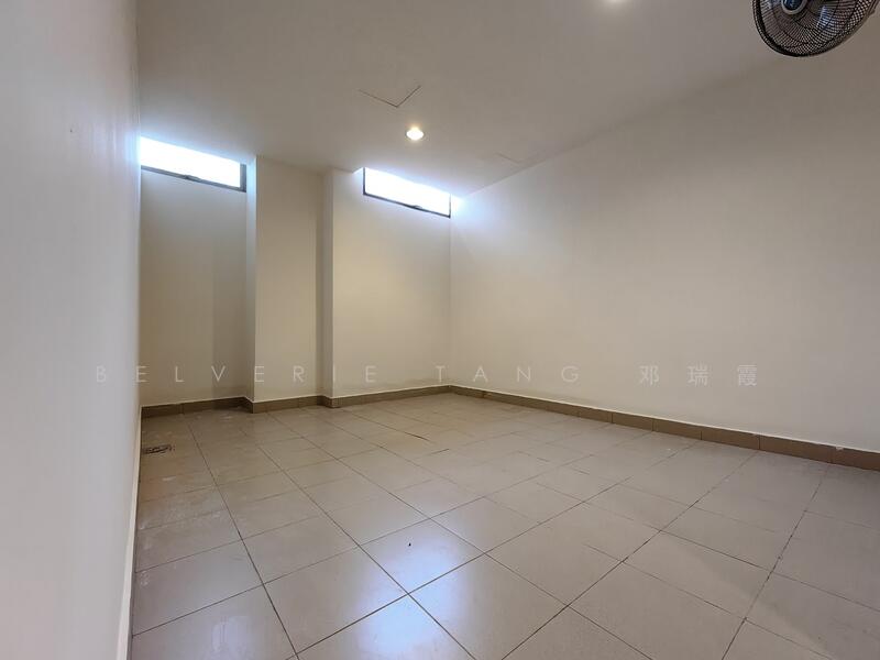 For Rent - Villas Holland