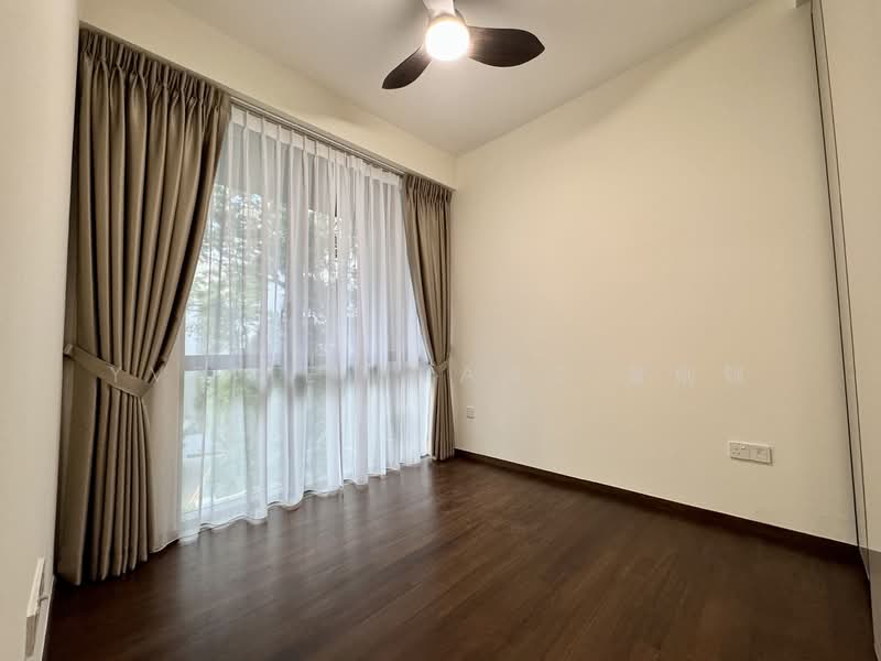 Forett at Bukit Timah, 36 Toh Tuck Road, 2 Bedrooms, 947 sqft, Condominium For Rent, by Yvette Huang 黄俐银, 60035936 - Master Bedroom - PropertyGuru.com.sg