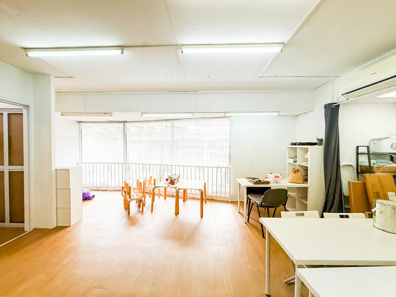 Acacia Court, 2 Pandan Valley, 1,830 sqft, Shop / Shophouse For Sale, by Jermaine Ang, 60035977 - Living Room - CommercialGuru.com.sg