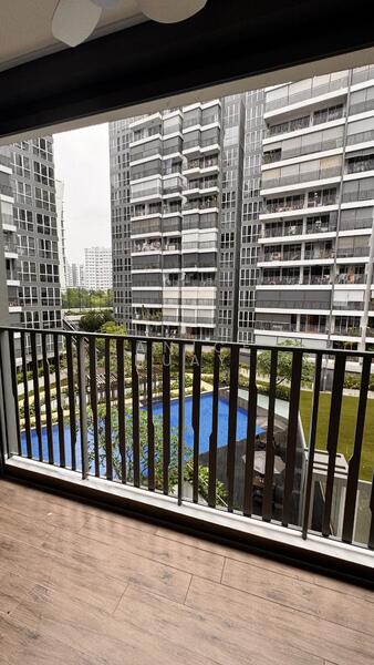 Heron Bay, Upper Serangoon View, Studio, 300 sqft, Executive Condominium For Rent, by Janice Huay, 60036045 - Balcony - PropertyGuru.com.sg
