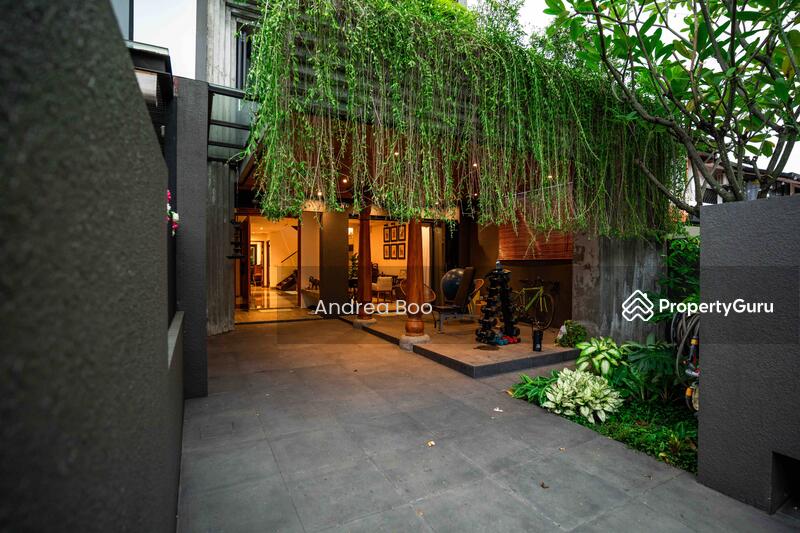 For Sale - Almost New! Resort Like Move In