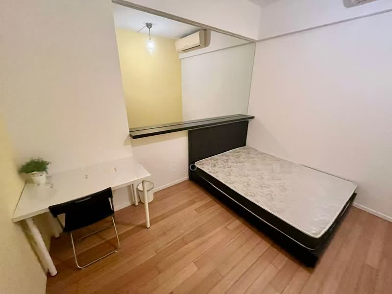 Newton Suites, 60 Newton Road, Room Rental, 100 sqft, Apartment For Rent, by Kingston, 60036238 - Bedroom - PropertyGuru.com.sg