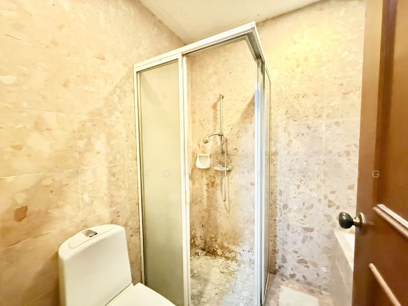 Sunrise Gardens, 53 Sunrise Gardens, 3 Bedrooms, 1,292 sqft, Condominium For Sale, by Darren Koh Chun Hong, 60036248 - PropertyGuru.com.sg