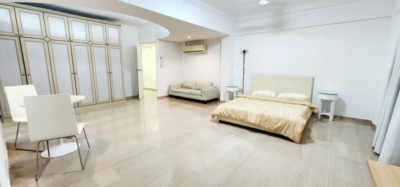 Spacious Studio ensuite