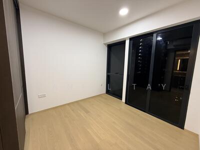 For Sale - Piccadilly Grand