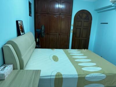 For Rent - 300 Canberra Road