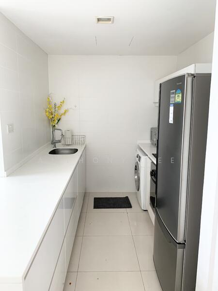 One-North Residences, 7 One-North Gateway, 1 Bedroom, 592 sqft, Apartment For Rent, by Anthony Lee, 60036472 - Kitchen - PropertyGuru.com.sg