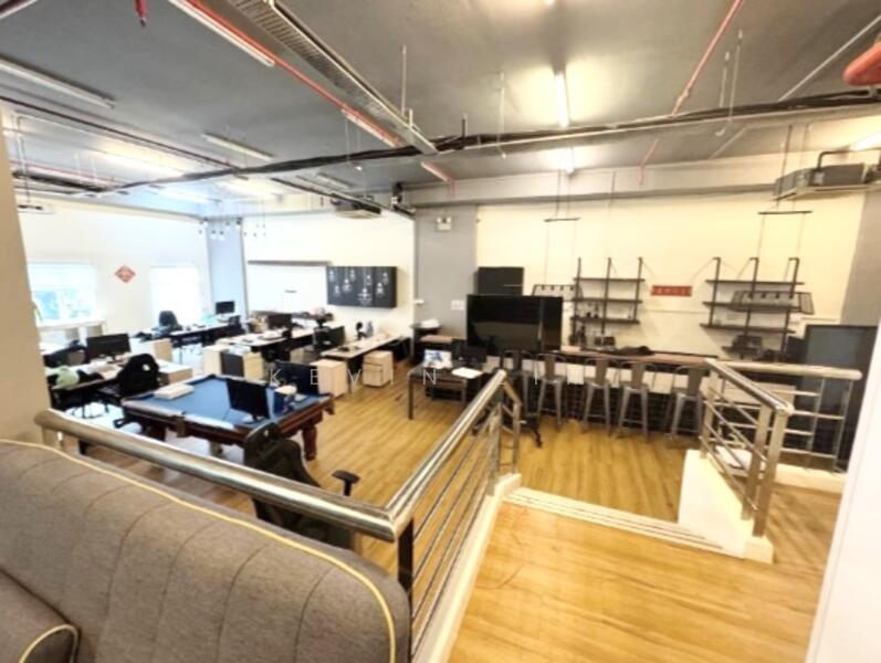 Cheap Rare B1 / Office @ Labrador Park, Buona Vista / West Coast / Clementi New Town, 2,400 sqft, Light Industrial (B1) For Rent, by Kevin Lim, 60036529 - Others - CommercialGuru.com.sg