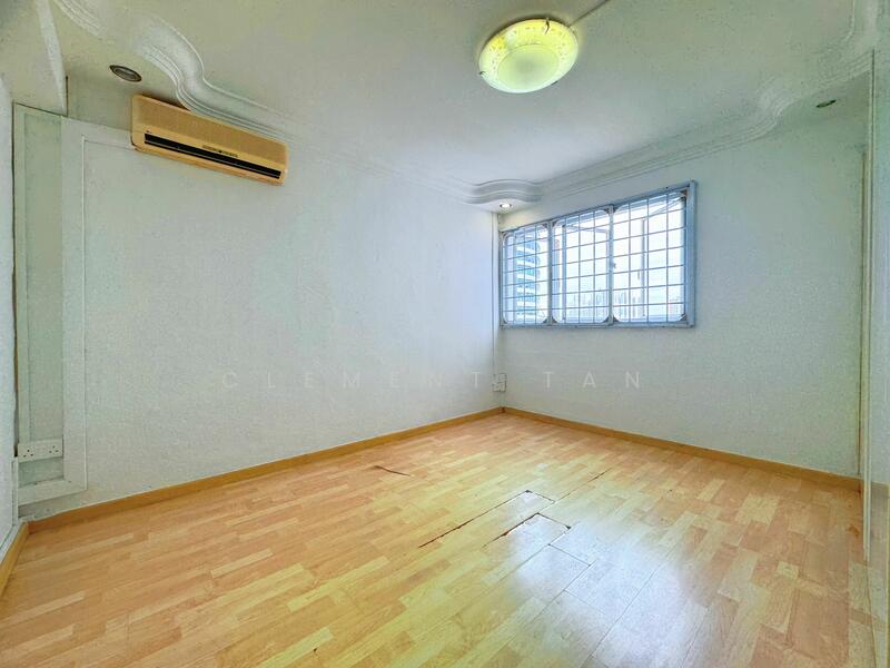 8 Holland Avenue HDB Flat For Sale at S$ 480,000 | PropertyGuru Singapore