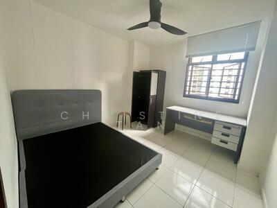 For Rent - 356B Admiralty Drive