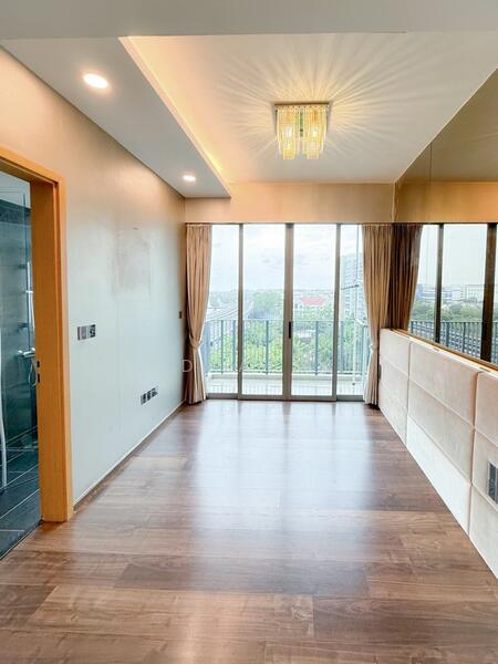 The Glades, 12 Bedok Rise, 3 Bedrooms, 1,023 sqft, Condominium For Rent, by Lydia Yee, 60037331 - Master bedroom  - PropertyGuru.com.sg