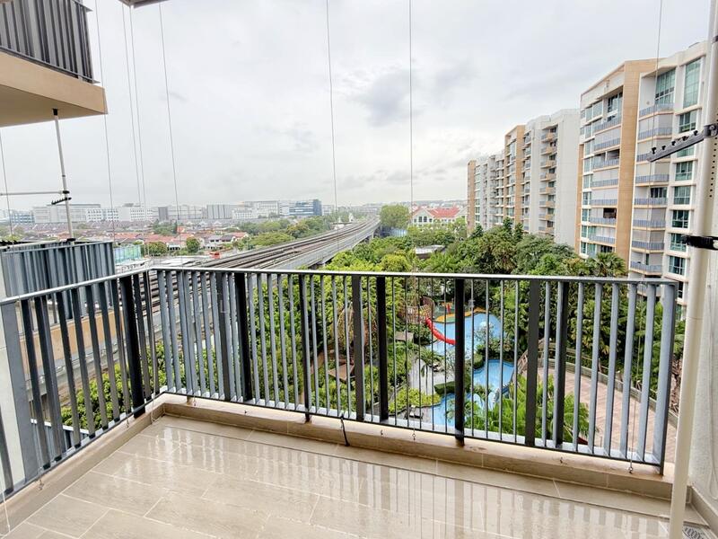 The Glades, 12 Bedok Rise, 3 Bedrooms, 1,023 sqft, Condominium For Rent, by Lydia Yee, 60037331 - Balcony - PropertyGuru.com.sg