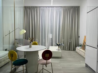 For Sale - Kallang Riverside