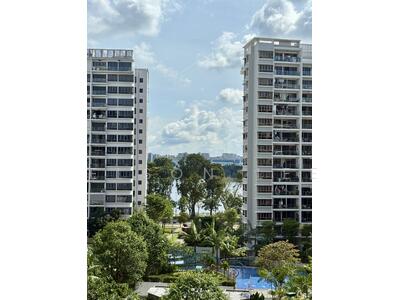 For Sale - Waterfront Isle