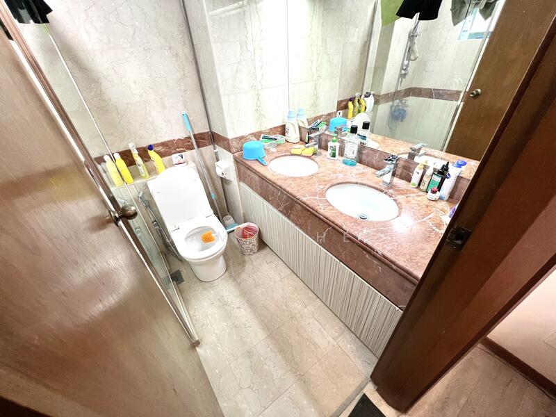 Changi Court, 698 Upper Changi Road East, 3 Bedrooms, 1,184 sqft, Condominium For Rent, by James Hee, 60037556 - Bathroom - PropertyGuru.com.sg
