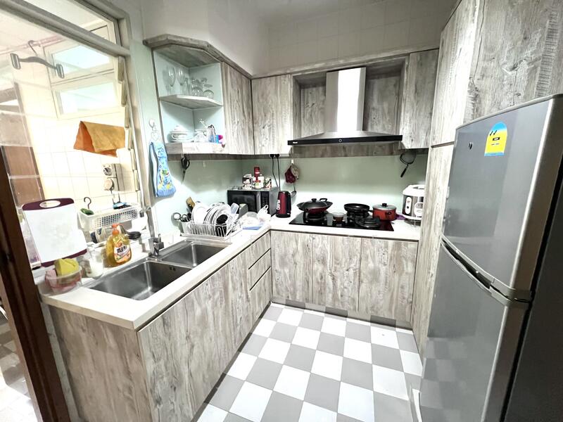 Changi Court, 698 Upper Changi Road East, 3 Bedrooms, 1,184 sqft, Condominium For Rent, by James Hee, 60037556 - Kitchen - PropertyGuru.com.sg