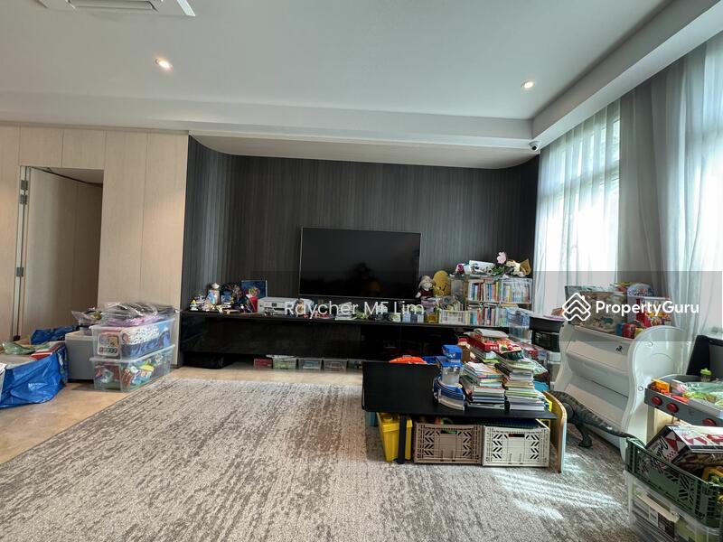 For Sale - Holland Suites