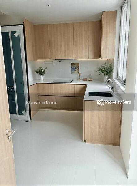For Rent - Brand New Semi D with a Home Lift!