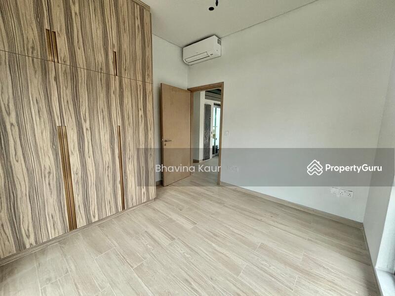 For Rent - Brand New Semi D with a Home Lift!