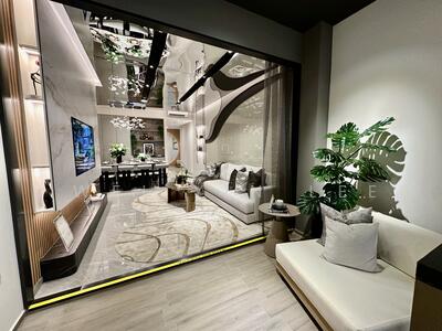 For Sale - Norwood Grand