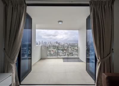 For Sale - 368 Thomson