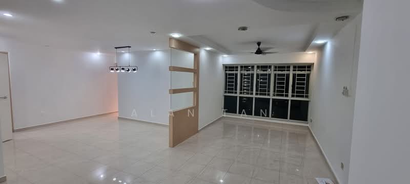 176D Edgefield Plains, 176D Edgefield Plains, 3 Bedrooms, 1,183 sqft, HDB Flat For Sale, by Alan Tan, 60038762 - Living Room - PropertyGuru.com.sg