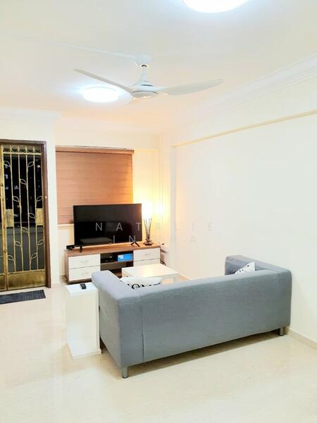 633 Ang Mo Kio Avenue 6, 633 Ang Mo Kio Avenue 6, 2 Bedrooms, 721 sqft, HDB Flat For Rent, by Natalie Indra, 60038772 - PropertyGuru.com.sg