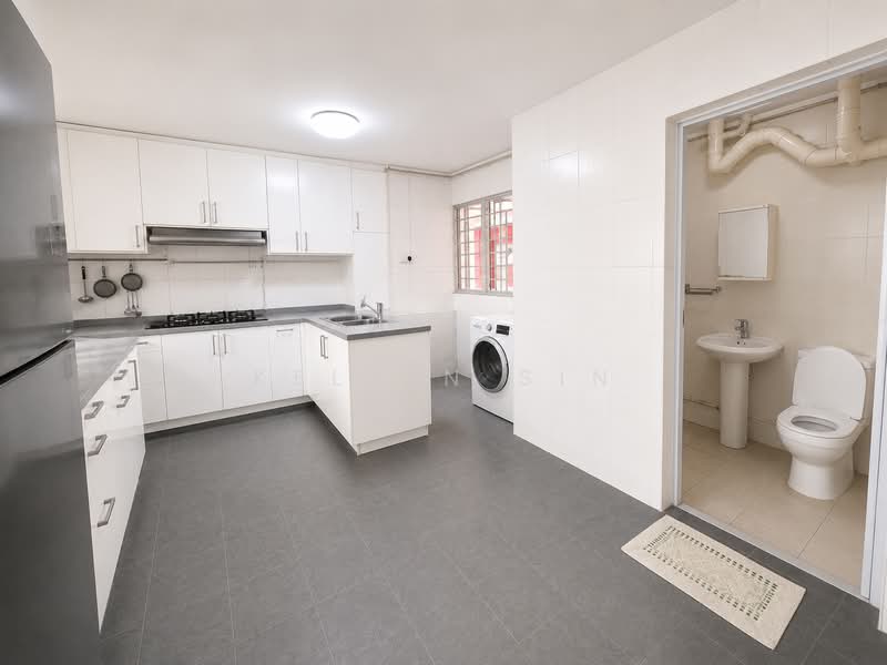 155 Bishan Street 13, 155 Bishan Street 13, 4 Bedrooms, 1,399 sqft, HDB Flat For Sale, by Kelvin Sin, 60038779 - Kitchen - PropertyGuru.com.sg