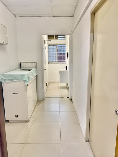 501 West Coast Drive, 501 West Coast Drive, 400 sqft, Shop / Shophouse For Rent, by Shawn Thayalan, 60038908 - CommercialGuru.com.sg