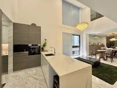 For Sale - ⭐⭐LANDED7772 @ Very New 999 Years Semi D | Parks FOUR Cars | Walk to upcoming MRT