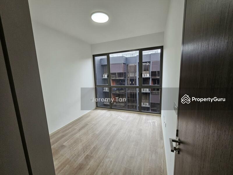 For Rent - The Watergardens at Canberra