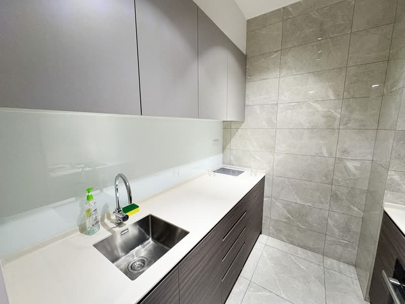 Stirling Residences, 25 Stirling Road, 2 Bedrooms, 689 sqft, Condominium For Rent, by Zach Wong, 60039134 - Kitchen - PropertyGuru.com.sg