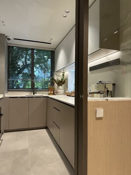 Promenade Peak, 1 Zion Road, 3 Bedrooms, 1,033 sqft, Condominium For Sale, by Jeslyn Chong, 60039208 - Kitchen - PropertyGuru.com.sg