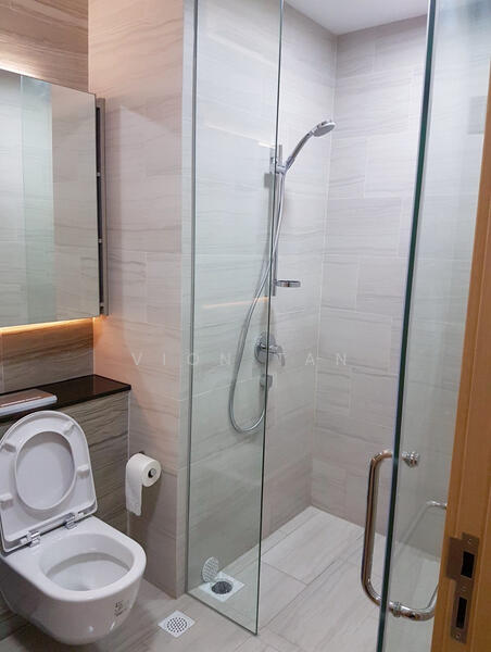 Alex Residences, 28 Alexandra View, 1 Bedroom, 474 sqft, Apartment For Rent, by Vion Tan, 60039230 - Bathroom - PropertyGuru.com.sg