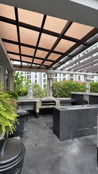 Parc Vista, 460 Corporation Road, 2 Bedrooms, 1,055 sqft, Condominium For Rent, by Amy Chen, 60039313 - PropertyGuru.com.sg