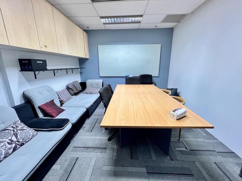 Royal Group Building, 3 Phillip Street, 1,600 sqft, Office For Rent, by Mary Lau, 60039408 - Study - CommercialGuru.com.sg