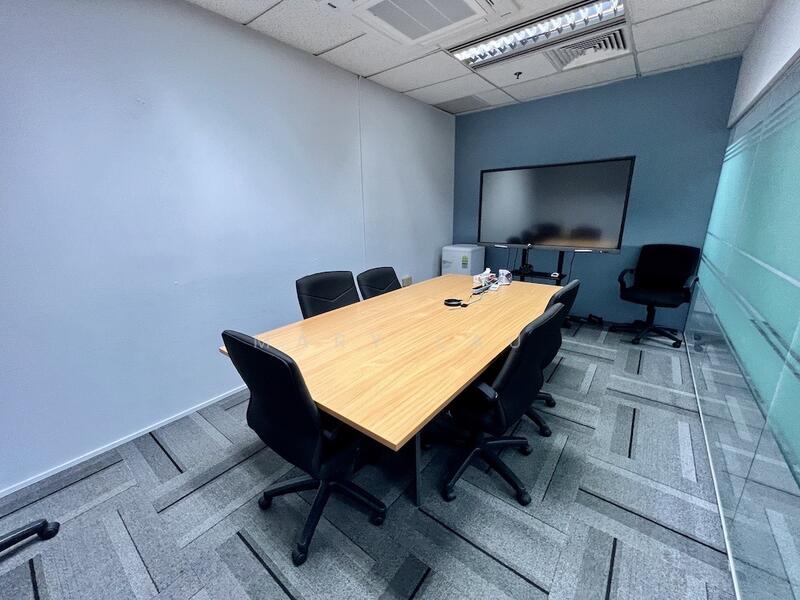Royal Group Building, 3 Phillip Street, 1,600 sqft, Office For Rent, by Mary Lau, 60039408 - Study - CommercialGuru.com.sg