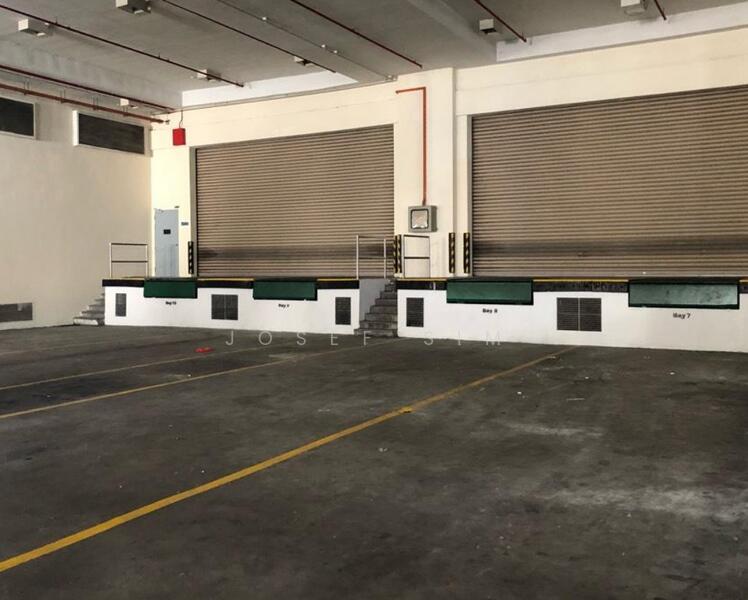 Jalan Buroh, Boon Lay / Jurong / Tuas, 14,306 sqft, Warehouse For Rent, by Josef Sim, 60039424 - Loading Bays - CommercialGuru.com.sg