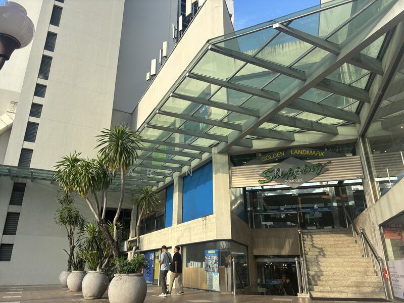 Golden Landmark, 390 Victoria Street, Beach Road / Bugis / Rochor, 204 sqft, Mall Shop For Rent, by Sharon Leong, 60039471 - Exterior - CommercialGuru.com.sg