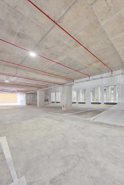Tuas high ceiling huge warehouse, Boon Lay / Jurong / Tuas, 149,000 sqft, Light Industrial (B1) For Rent, by Kwan Wei Hoe, 60039532 - Car Park - CommercialGuru.com.sg