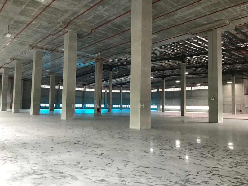 11m Clear | 1000 amps | 8 Bays | MRT, West, 57,000 sqft, Factory / Workshop (B2) For Rent, by Ryan Chau, 60039642 - Others - CommercialGuru.com.sg