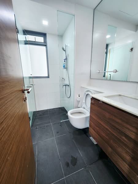 Double Bay Residences, 17A Simei Street 4, 2 Bedrooms, 936 sqft, Condominium For Rent, by Eugene Chan, 60039661 - PropertyGuru.com.sg