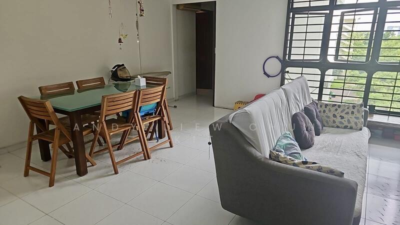 660C Jurong West Street 64, 660C Jurong West Street 64, Room Rental, 150 sqft, HDB Flat For Rent, by Andy Liew Chun Kit, 60039737 - Living Room - PropertyGuru.com.sg