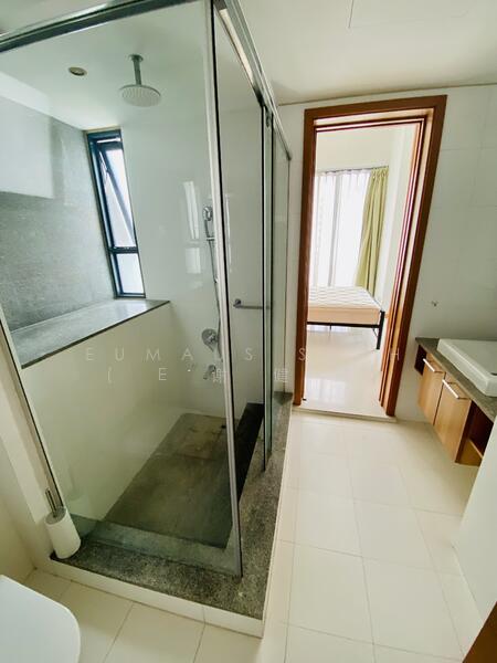 The Pier at Robertson, 80 Mohamed Sultan Road, 1 Bedroom, 678 sqft, Apartment For Rent, by Eumaus Seah ( E 谢 健 来), 60039794 - Bathroom - PropertyGuru.com.sg