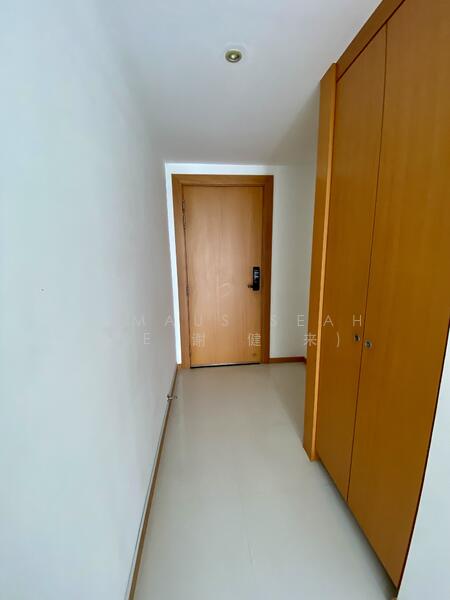 The Pier at Robertson, 80 Mohamed Sultan Road, 1 Bedroom, 678 sqft, Apartment For Rent, by Eumaus Seah ( E 谢 健 来), 60039794 - Corridor - PropertyGuru.com.sg