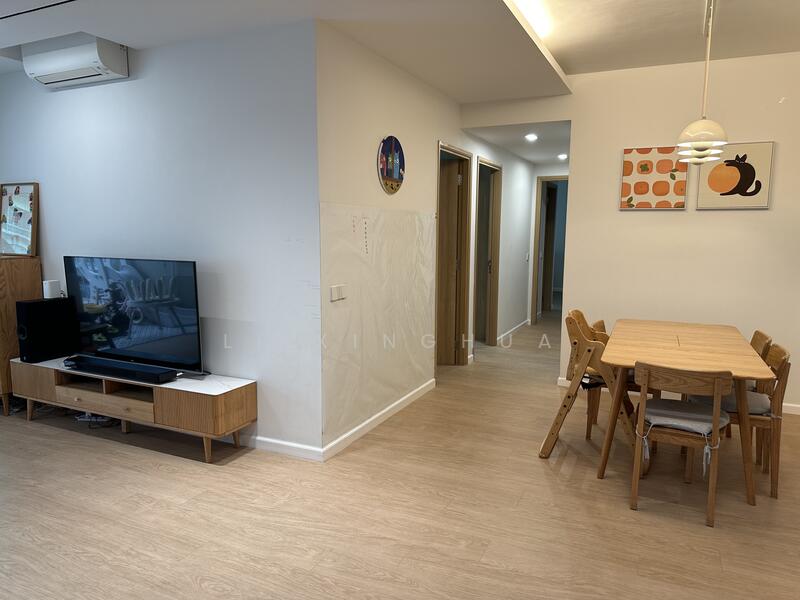 Caspian, 54 Lakeside Drive, 4 Bedrooms, 1,528 sqft, Condominium For Sale, by Li Xinghua, 60039877 - Dining Room - PropertyGuru.com.sg
