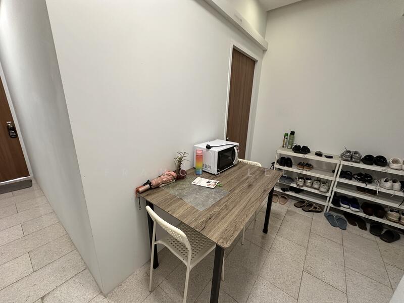 Kerrisdale, 32 Sturdee Road, Room Rental, 100 sqft, Condominium For Rent, by Francis Lee, 60039907 - Kitchen - PropertyGuru.com.sg