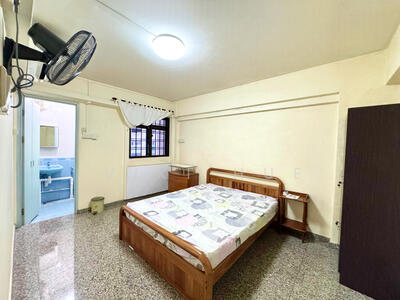 For Rent - 752 Yishun Street 72