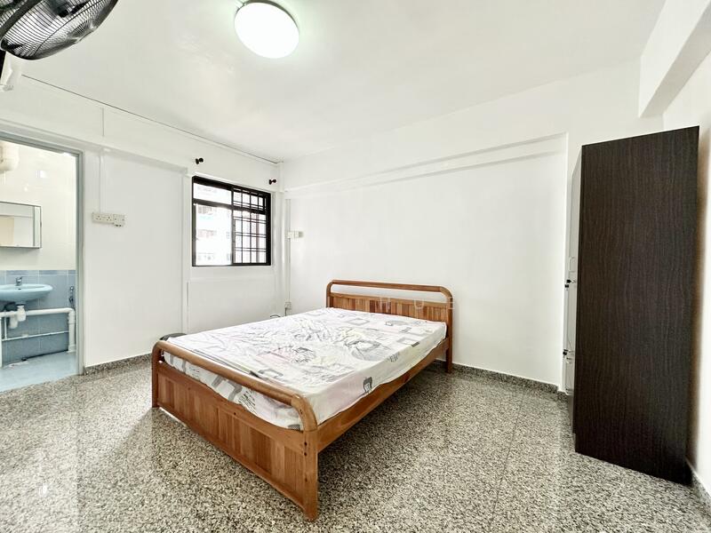 For Rent - 752 Yishun Street 72