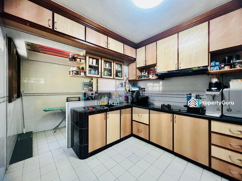 For Sale - 682 Choa Chu Kang Crescent